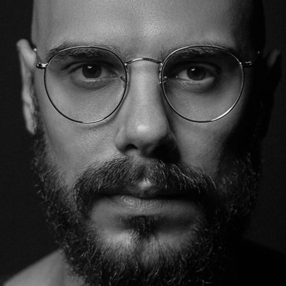 Lewis Fautzi — photo, article sur 50.0 Hz en 432 Hz | 432hz-converter.com